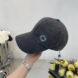 Ontwerper Baseball Cap Koepel Emmer Hoeden Vrije tijd Caps Nieuwigheid Klassiek Grijs Hoed Ontwerp voor Man Vrouw Top Quality302M