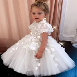 2021 Flower Girls Dresses For Weddings Lace Appliques Short Sleeves Birthday Dress Children Party Kids Girl Ball Gowns 3D Floral F2960
