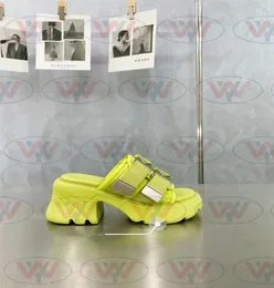 2022 acolchoado tecido grosso chinelos slieds sandálias design de luxo designer slides de borracha de alta qualidade plataforma scuffs casa sapato4559570