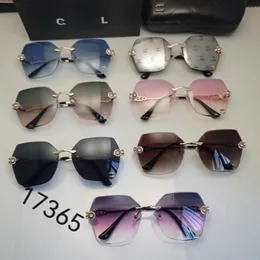 New designer sunglasses Fashion brand sunglasses International fashion brands polarized men's and women's sunglasses street fashion focus