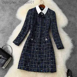 Grundläggande casual klänningar Runway Designers Fashion Slå ner krage Bowknot Plaid Tweed Woolen Dress Autumn Winter Woman kläder Casual Vestidos 210514 L230916