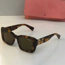 Mui MuiサングラスMiuiサングラス猫アイサングラスMui Luxury Sunglasses Designers Glasses Party Sex Appeal Sunglassesシンプル464