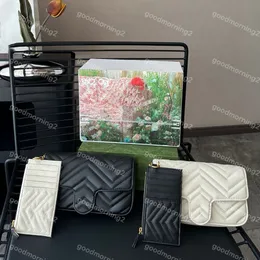 2023 moda marmont omuz çantaları mini 21 cm cüzdan çok fonksiyonlu bayanlar messenger crossbody çanta uzun metal zincir ve deri kart tutucusu ile geliyor çok güzel