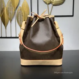 Vendas de fábrica bolsa feminina clássica bolsa de ombro bolsa feminina com flores letras número de série frete grátis