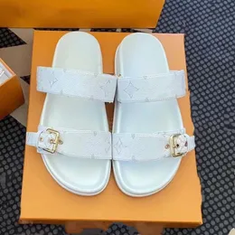 Unisex bom dia platt mule tofflor kvinnor män sommarskor glid på läder glider dubbel remsandal flip flops klassiska brun svart vintage spänne slider35-46 03