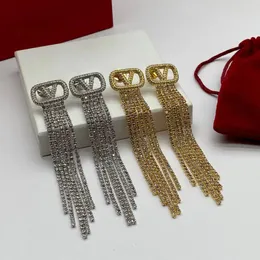 novos brincos de borlas joias de designer clássico vintage brincos de ouro feminino luxo ouro duplo em forma de V joias presente de casamento para recém-casados Dia das Mães dos Namorados