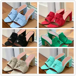 Summer Loropianas Charms diapositives pantoufles en daim embellies sandales de luxe chaussures chaussures plates décontractées en cuir véritable à bout ouvert pour femmes chaussures d'usine de luxe