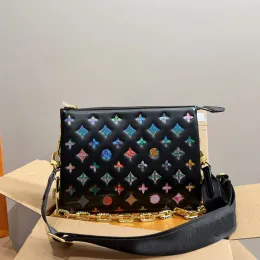 디자이너 가방 럭셔리 여성 크로스 바디 백 패션 다목적 숄더 가방 최고 품질 대형 골드 체인 핸드백 10A 유명한 브랜드 고품질 겨드랑이 작은 정사각형 가방