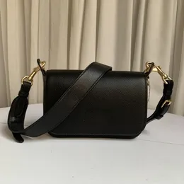 Crossbody Omuz Çantası Kadın Sling Bag Klasik Deri Sıcak Stilde Stok 80614