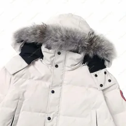 Canada Lungo Puffer Giubbotti Uomo Designer Vera Pelliccia di Coyote All'aperto Wyndham Giacca a vento Jassen Capispalla Con Cappuccio Fourrure Manteau Piumino Hiver Parka Doudoune