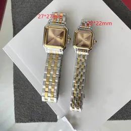 Ladies Quartz Watch Designer Gold 22 * ​​22/27 * 27mm 007 Tüm Paslanmaz Çelik Safir Cam Su Geçirmez Aydınlık Lüks Saat Moda Saati Satın Alabilir