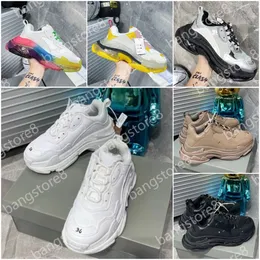 Paris Triple S Sneakers Luxury Designer Män Kvinnor Casual Shoes Sneakers Fashion Air Cushion Tjock Sole Dad Retro Outdoor Sneakers Högkvalitativa tränare Sneaker