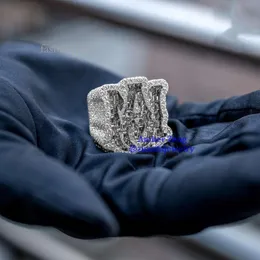 Halsband Moissanite fina smycken Graverade anpassade ringar smycken för män isade ut Moissanite Diamond S Sterling Sier Hip Hop Ring