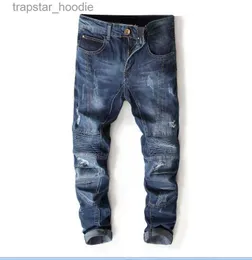 Мужские джинсы Высококачественные мужские плиссированные джинсы с отверстиями Новые дизайнерские мужские джинсы известного бренда Slim Fit Мужские джинсы с принтом Джинсовые брюки 7113 L230918
