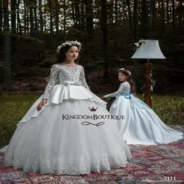 Vestido de certamen de niñas Little Bride First Communion Dress Sweetheart Bow Crystal Appliques Little Flower Girls Tul Tulle263d