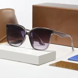 2023 Classic Square Frame Design för att förhindra UV -lins Retro Mens Women Solglasögon Designer Eyewear Bands Sun Glasses With Box