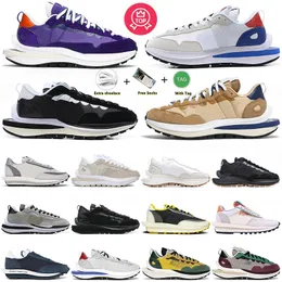 أحذية الركض الأصلية للوافل الرجال جودة الجودة السترة Pegasus Sai Black Gum Fuchsia Game Royal Royal Casual Sneakers Vaporwaffle Sports Shoes Walking Sacais dhgate