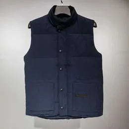 Yelekler Tasarımcı Aşağı Gillets CG Kış Kanadaian Lüks Vücut Isıtıcı Ruff Kış Yelek Yelek Kuyruklu Ceket Dış Giletler Unisex Boyut XS-XXL HKD230918