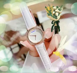 Top Luxus kleine Damen Liebhaber Uhren Quarz Biene Diamanten Ring Uhr Iced Out Hip Hop feines Edelstahlarmband zwei Pins Design Kette Armband Uhr Geschenke