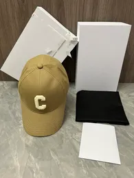 Ny designer baseball caps c logo mode trend dagligen bär super bra match sex färger att välja mellan!