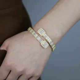 Iced out baguette aberto manguito pulseira micro pavimentada bling quadrado zircônia cúbica pulseira luxo rapper punk jóias para women270p