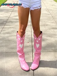 Stövlar Aosfiraylian Pink Heart Shape Knee High Cowboy for Women 2023 Retro Patchwork Sying Floral Western Shoes 230914