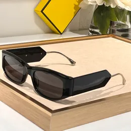 Okulary przeciwsłoneczne dla mężczyzn i kobiet projektantów 40108 Style anty-ultrafiolet retro okulary pełne ramy losowe pudełko
