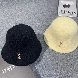 Luxury YS Fisherman Hat Designer's Designer Logo C Letter Bucket Hat Beanie Cap Mens Autumn and Winter Warm Basin Hat CHD2309198 Elsaky