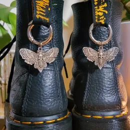 Ayakkabı Parçaları Aksesuarlar Street Style Alaşım Güve Kolye Dekorasyon için Serin DIY Drop Teslimat Othsn