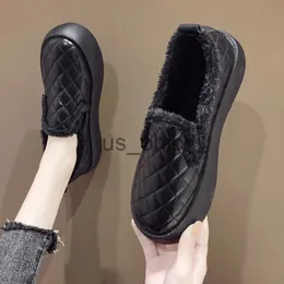 Klänningskor vinterskor kvinnor modis loafers päls slip-on kvinnlig skorstroppar plattform 2022 slip på klänning nya creepers pu rom med grundläggande ru j230919