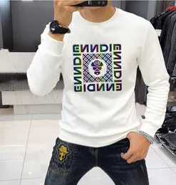 2023 New Men 's Sweater Plush Round Neck Fashion 유럽 패션 남성용 탑 긴 소매 티셔츠 슬림하고 편안한 남자 후드 셔츠