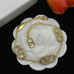 Pulseira de ouro de joias de grife, alfabeto embutido de zircônia, pulseira feminina elegante de moda, casamento, noiva, festa, Natal, presente