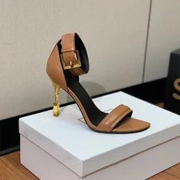 디자이너 여성 New Sandals 섹시한 하이힐 금속 정품 가죽 발 뒤꿈치 10.5 cm 하이 웨딩 파티 드레스 하이힐 대형 36-42