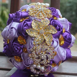 Purple Lilac Wedding Bouquets Symulacja Flower Weddle Materiały sztuczne kwiaty złote dżernestony Słodkie 15 bukiety Quinceanera 337J