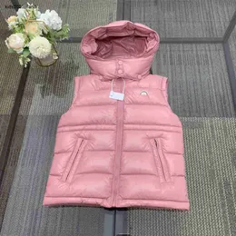 高品質の子供ダウンベストソリッドカラーのボーイズガールズサイズ110-160 cm秋の暖かさの袖なしジャケットSep15