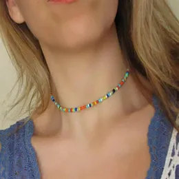 Collana girocollo con perline arcobaleno fatte a mano della Boemia Collana girocollo con perline color caramella Boho Collana con gioielli di moda da donna GB1232269K