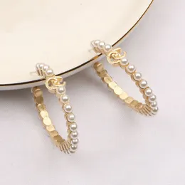Tasarımcı Küpeler Çift harfler C Stud Cüping Lüks Hoop Küpeler Moda Kadın Mücevher Aksesuarları Hediye 20 Tarzı Seviyor