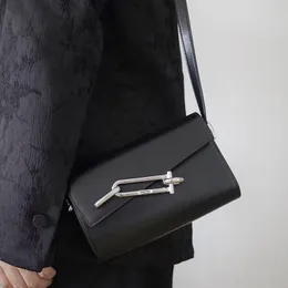 Akşam Çantalar Tasarımcı Niş Oneshoulder Küçük Kare Çanta Kadınlar Basit Moda El Crossbody 2023 230919