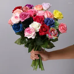 Декоративные цветы 10 шт./упак. разные цвета имитация цветущей розы домашнее свадебное украшение искусственный DIY готовый букет цветов в руках