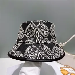 Lyx män kvinnor designer hink hatt sommar bokstav broderi trendiga designers mössor hattar mens varumärke casquette kvinnor mens casual sunhat