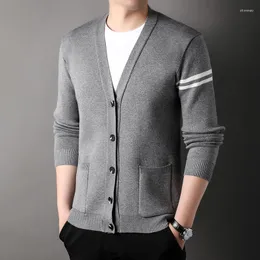 Men's Sweaters High End Brand Fashion Striped Knitted Cardigan 2023 Spring And Autumn Korean Casual V-neck Shawl Sweater Coat