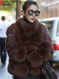 女性の毛皮のフェイクファー高品質のフェイクファージャケット女性秋冬フォックスファーコートふわふわジャケットラグジュアリー濃い暖かい毛む