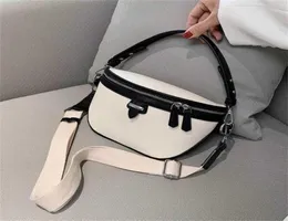 Moda kadın039s kemer çantası yüksek kapasiteli pu deri zincir toplamı bant başına fany paketi bananka portatif çanta göbek bandı bel çantası5221463