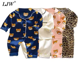LJW Children039s пижамный комплект Детский костюм Детская одежда для маленьких мальчиков и девочек из атласа из ледяного шелка Топы и штаны Комплект домашней одежды 2202126297463