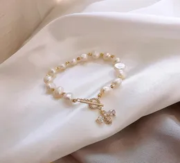 Charm Bracelets Korean Style Pearl Simple Temperament Rhinestone Crystal Pendant Bee Bangles Women Fashion Jewelry Accessories6800458