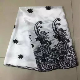 5 metrów PC White George Lace Fabric z małymi czarnymi cekinami Design Flower African Cotton Lace for Ubrania JG1-9177Z