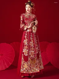 Etniska kläder 2023 Traditionell brud blommig broderi cheongsam klassisk mandarin krage kinesisk bröllopsklänning