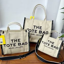 Designers Bags Women Tote Bags New Fashion Tote Bag Jacquard Canvas Bag Wide Shoulder Computer Straddle Handbag Street Shoulder