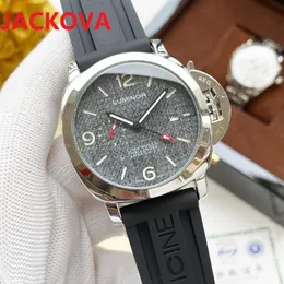 Relojes funcionales completos para hombre Reloj de diseño clásico para hombre Movimiento de cuarzo de 44 mm Reloj de pulsera deportivo Reloj de regalo Cómodo cuero de goma 228p