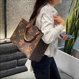 2023 Top Totes Designer Bags Embossed Flower Monograms ONTHEGO GM MM Womens Handbag Tote Shoulder Female Backpack ON THE GO